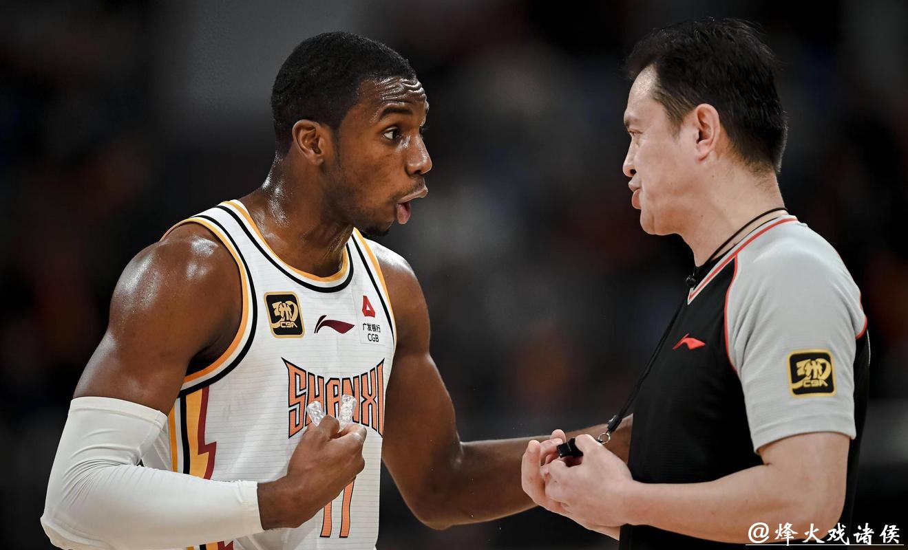 严惩潘江!八倍镜还原双技犯驱逐,怒骂裁判大闹技术台,难逃重罚 严惩潘江!八倍镜还原双技犯驱逐,怒骂裁判大闹技术台,难逃重罚